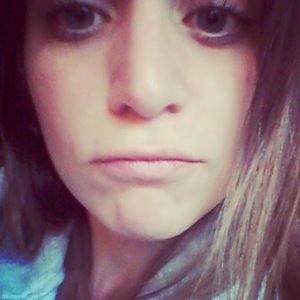 Meet your Posher, Theoni